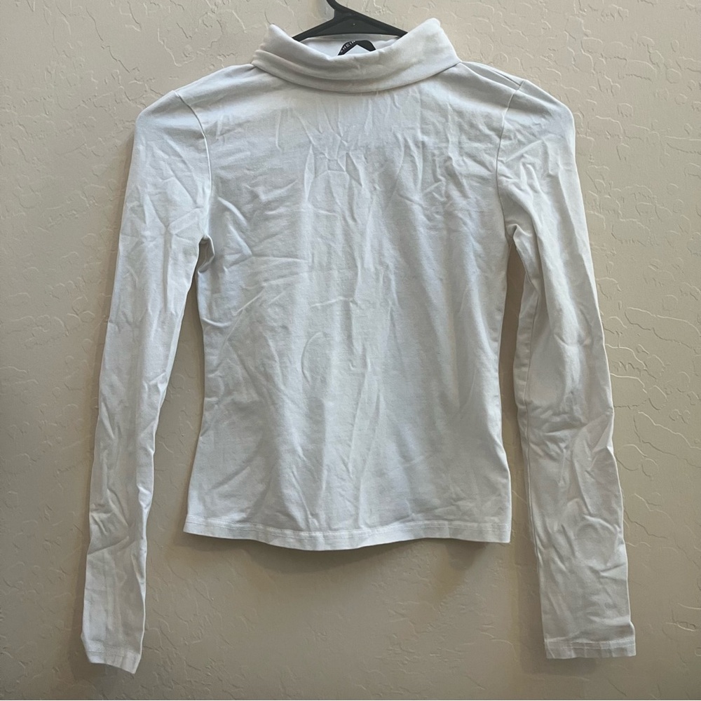 Women’s White Turtle Neck Long Sleeve Sz S